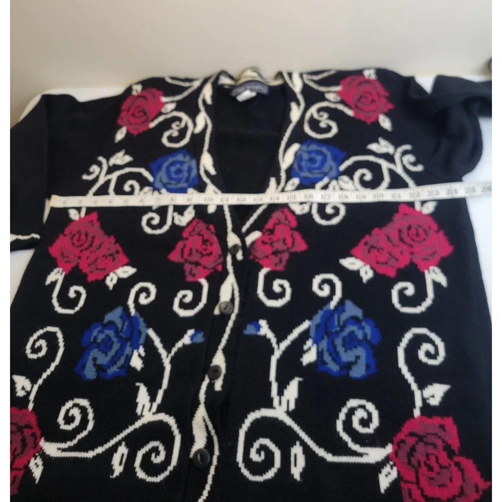 Vtg Maggie McNaughton Cardigan Sweater Black Red Blue Floral Knit Women's 1X‎